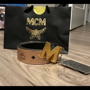 MCM Men’s Reversible Belt in Logo Visetos